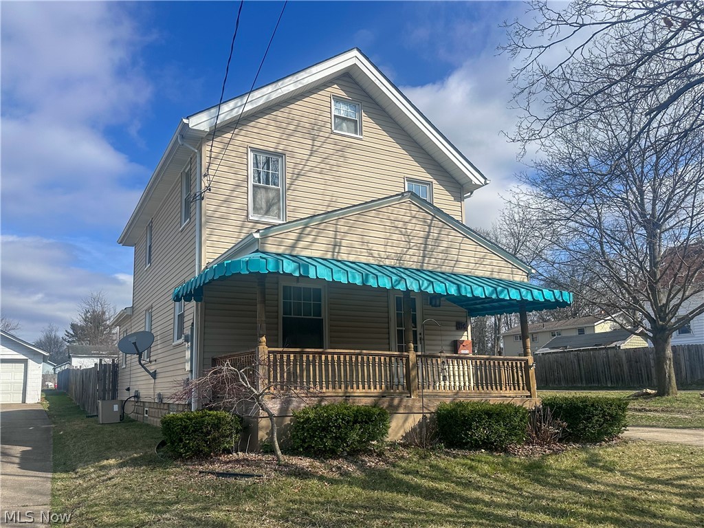 Townsend Villa - Residential