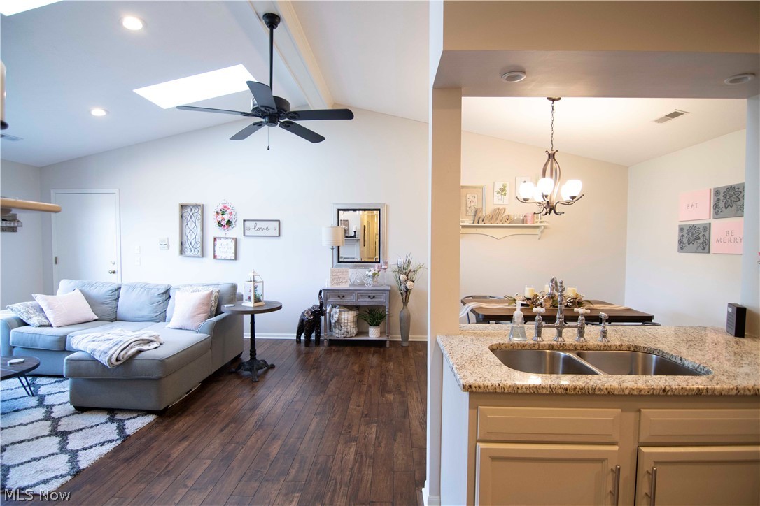 Sherbrook Condo - Residential