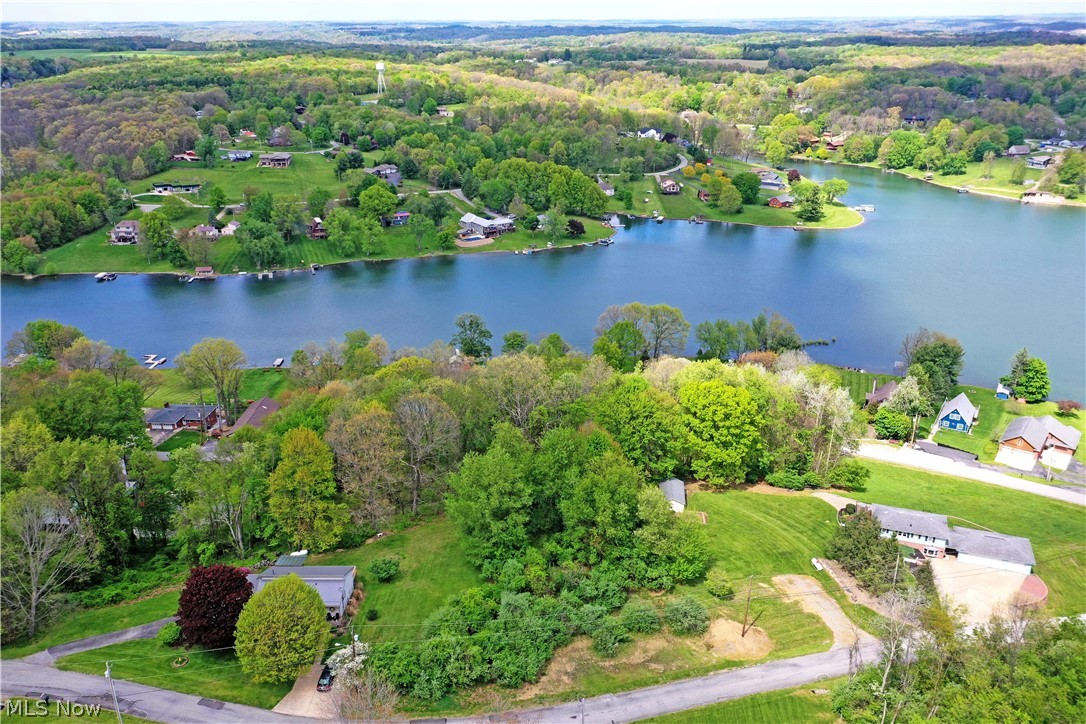 Lake Tomahawk 04 - Land