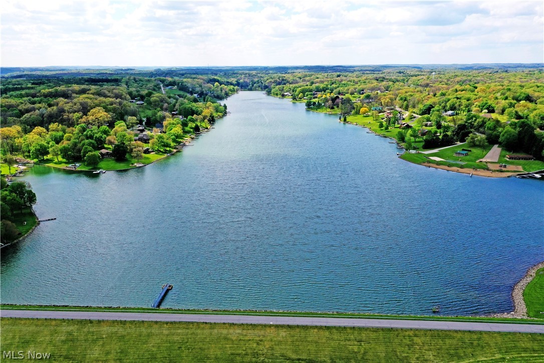Lake Tomahawk 04 - Land