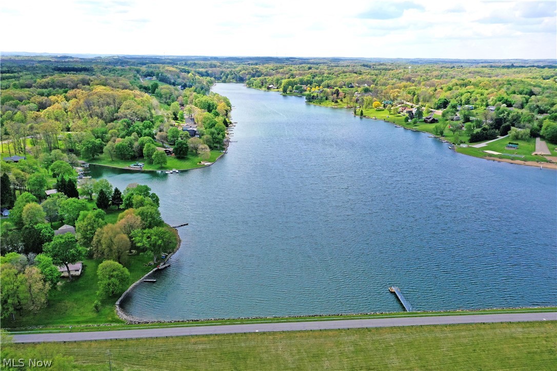 Lake Tomahawk 04 - Land