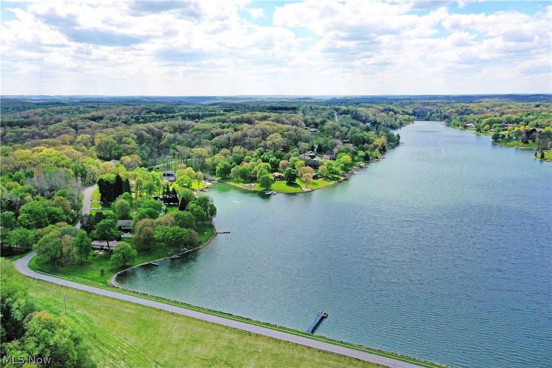 Lake Tomahawk 04 - Land