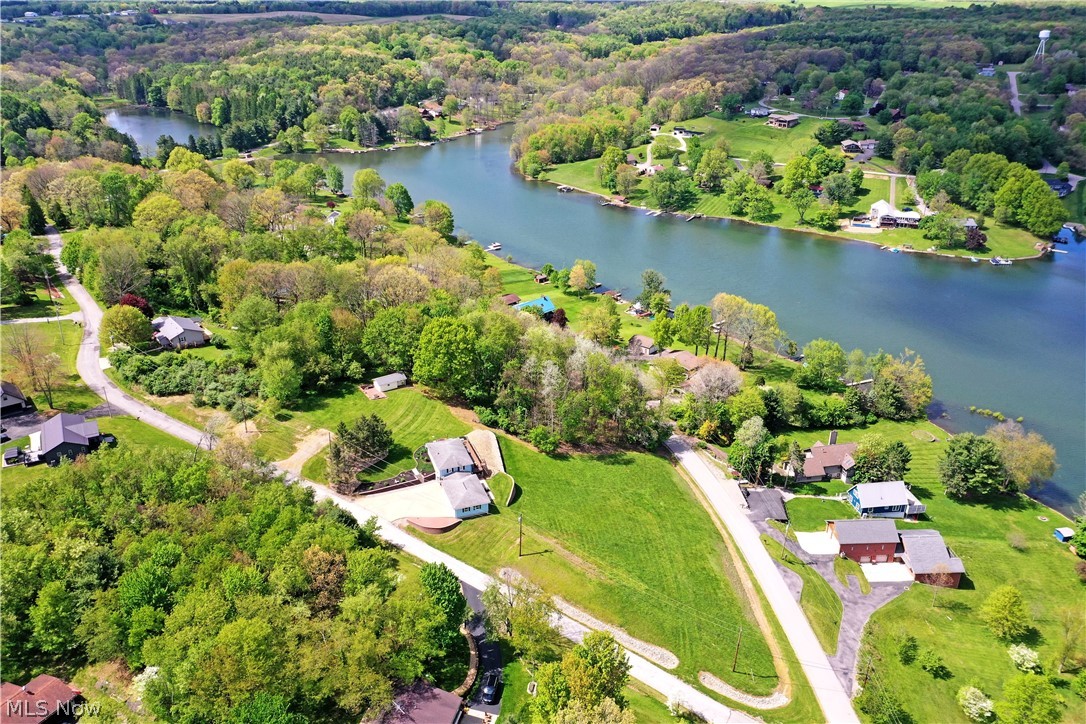 Lake Tomahawk 04 - Land
