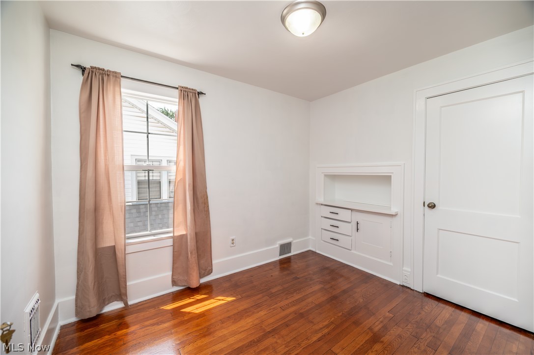 Fairmount Drive - Residential