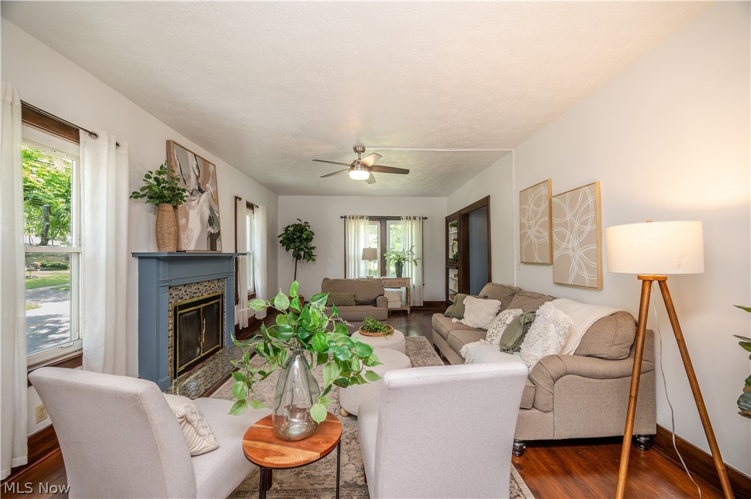 Fairmount Drive - Residential