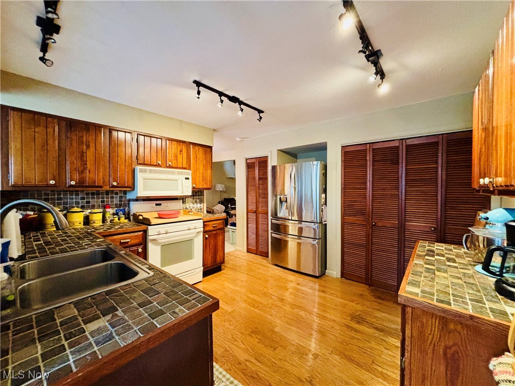 Steven Nichols Prop - Residential
