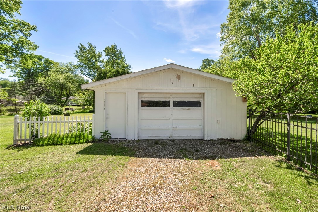 Mosser Farm Acres Add 01 - Residential