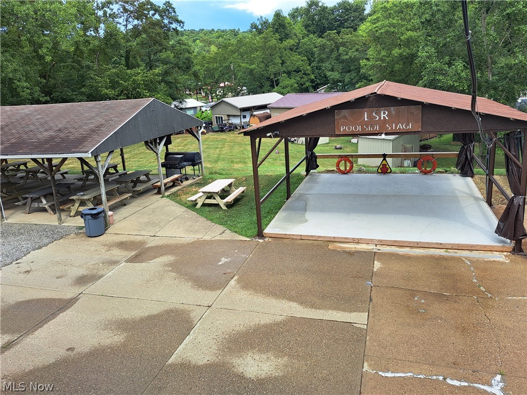 Lake Seneca Resorts - Residential