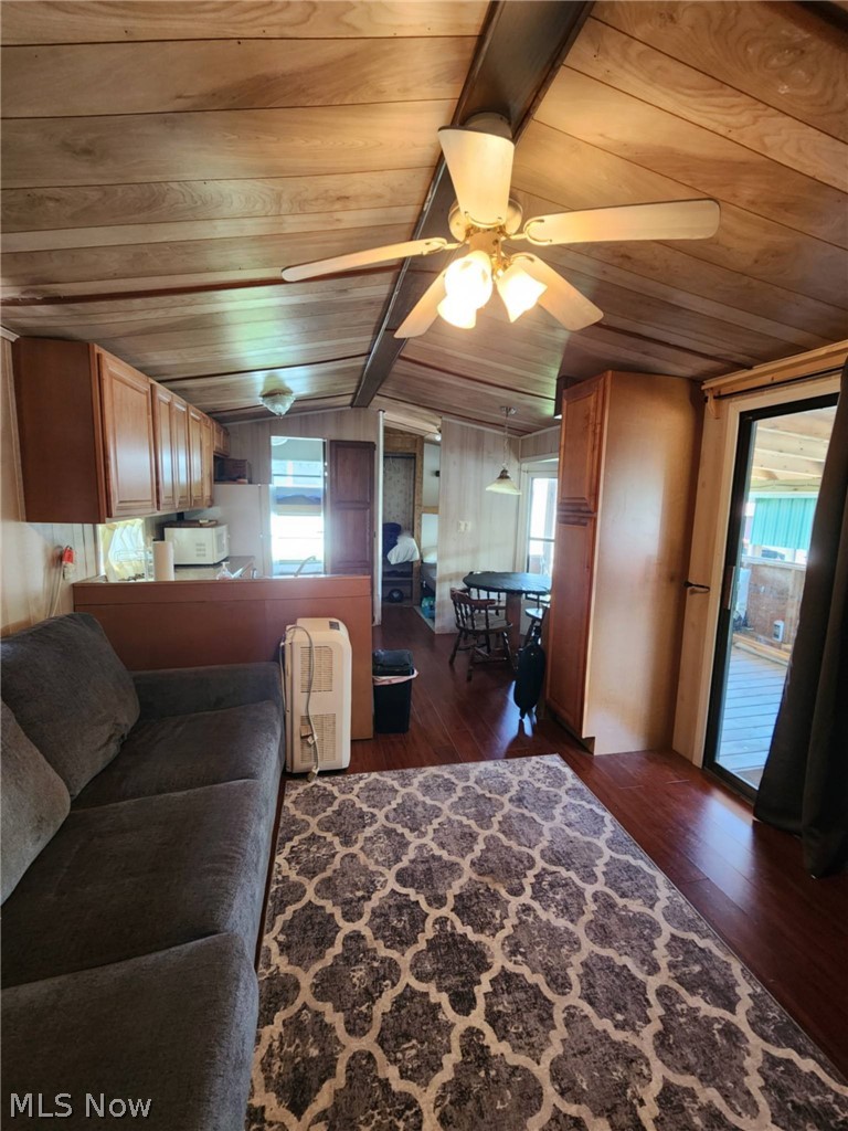 Lake Seneca Resorts - Residential