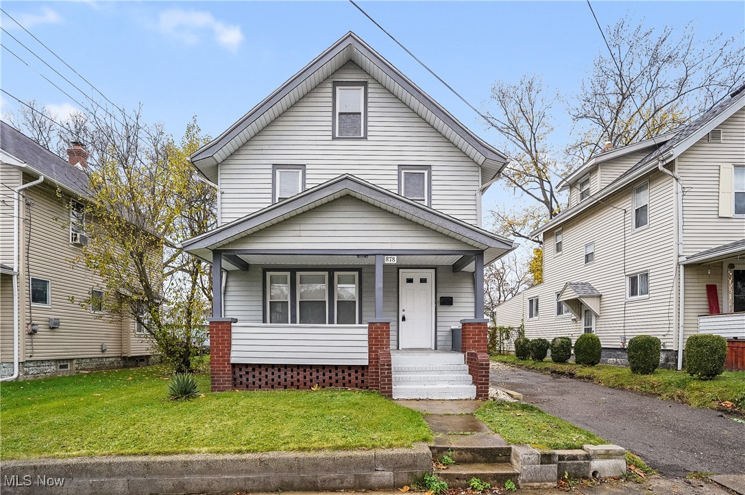 Newly Remodeled 3-4 Bedroom Colonial... Roof and Windows about 5 yrs old...Furnace and A/C 2022...New Carpet and Paint...
One block to Patterson Park... Easy access to RT. 8..