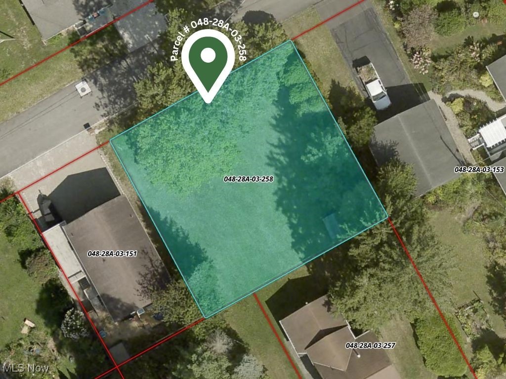 80 x 80 Vacant Parcel in the Village of Chippewa Lake. Ready for you to build your dream home! Enjoy fishing, swimming, boating, and more at Chippewa Lake, Ohio’s largest natural inland lake. Watch sailboats sail from the Chippewa Lake Yacht Club or catch performances by the award-winning Chippewa Lake Water Ski Show Team. Celebrate community traditions like the annual Fourth of July Parade, and explore golf-cart-friendly streets that connect you to nearby walking and bike trails. The community offers an incredible array of amenities, including tennis and pickleball courts, basketball, three playgrounds, shuffleboard, cornhole, two bocce courts, and a convenient kayak launch, everything you need to live, play, and unwind in one of Ohio’s most vibrant lakefront neighborhoods with NO HOA FEE. Just a 14-minute drive to Medina’s Historic Square for dining, shopping, and year-round events.