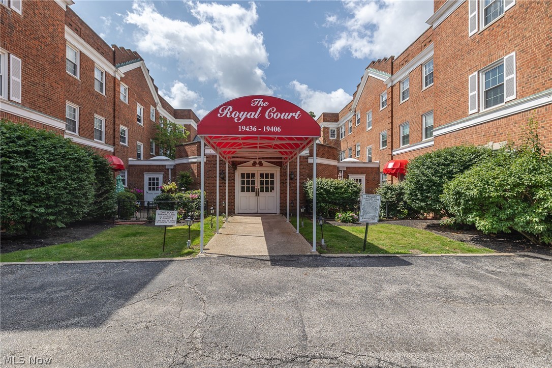 Shaker Club Condo - Residential