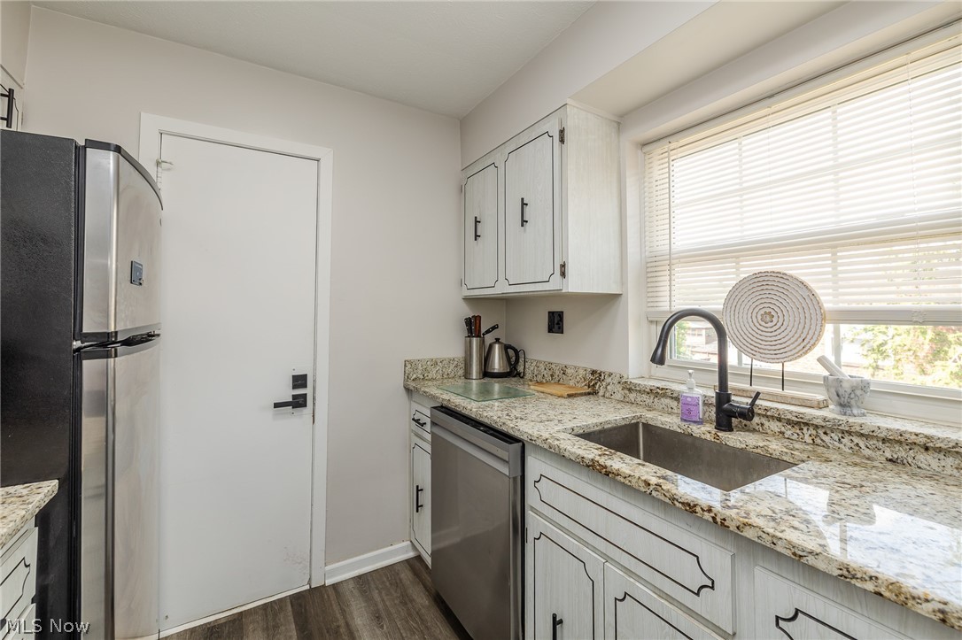 Shaker Club Condo - Residential
