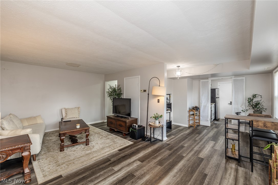 Shaker Club Condo - Residential