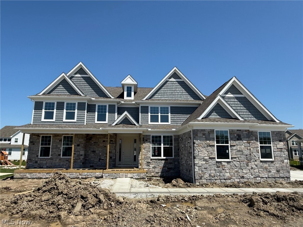 Legacy Isle - Residential