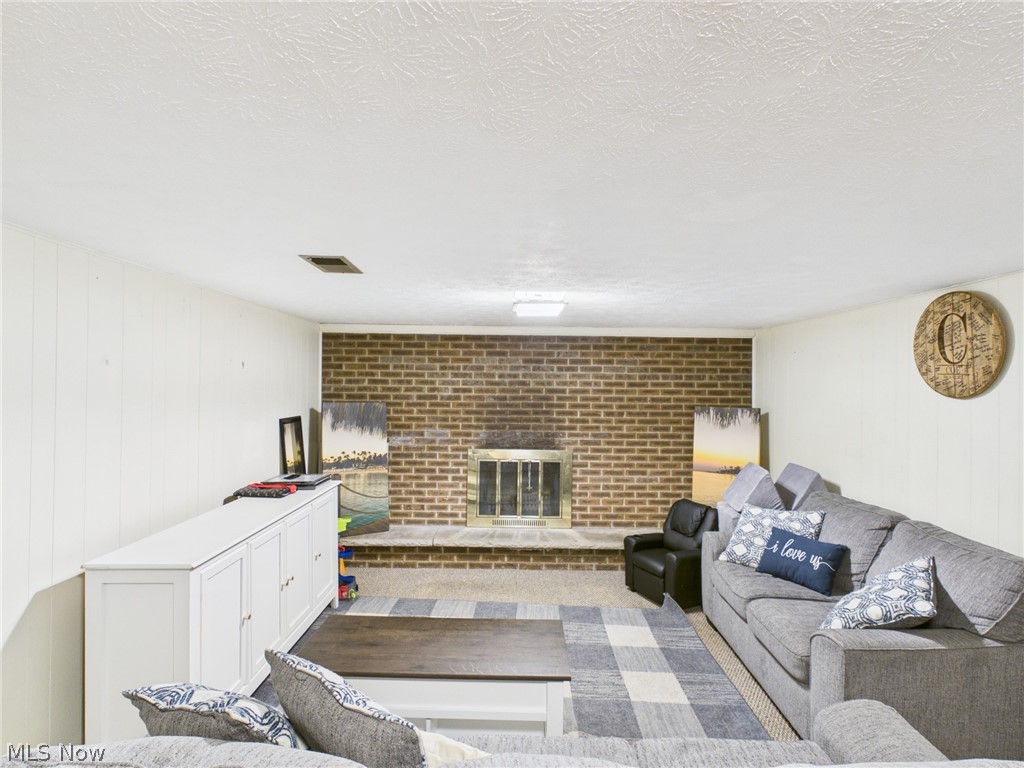 Riverview Adn - Residential