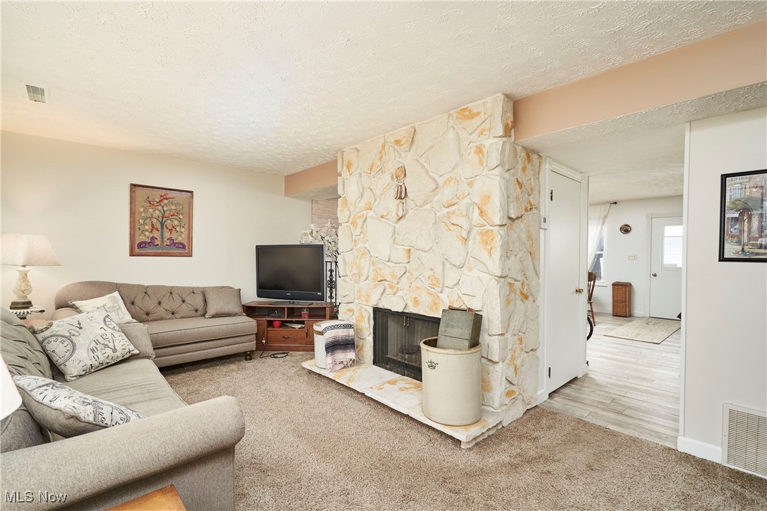 Country Club Twnhs North Condo - Residential