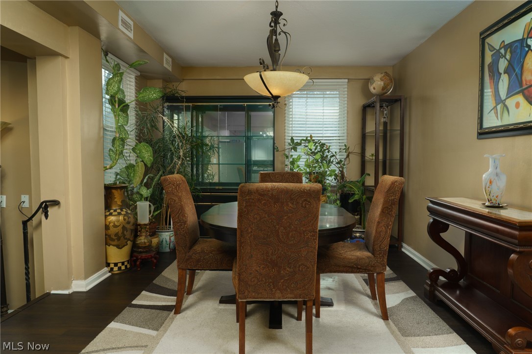 South Park Manor Condo - Residential
