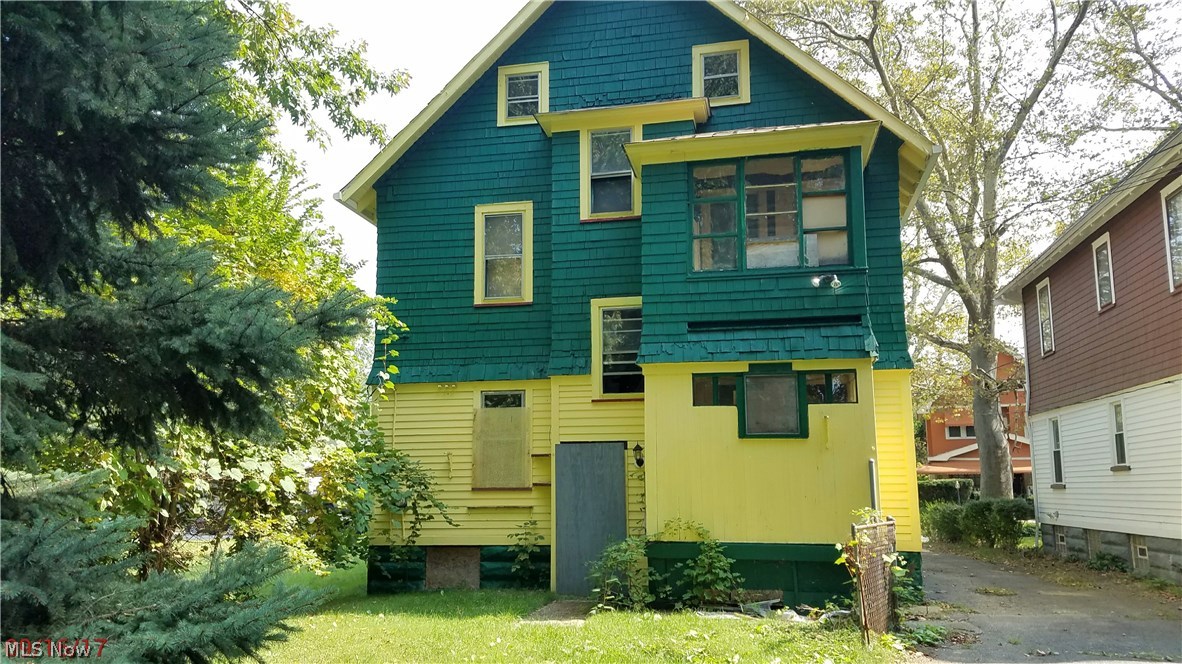 William Amblers - Residential Income