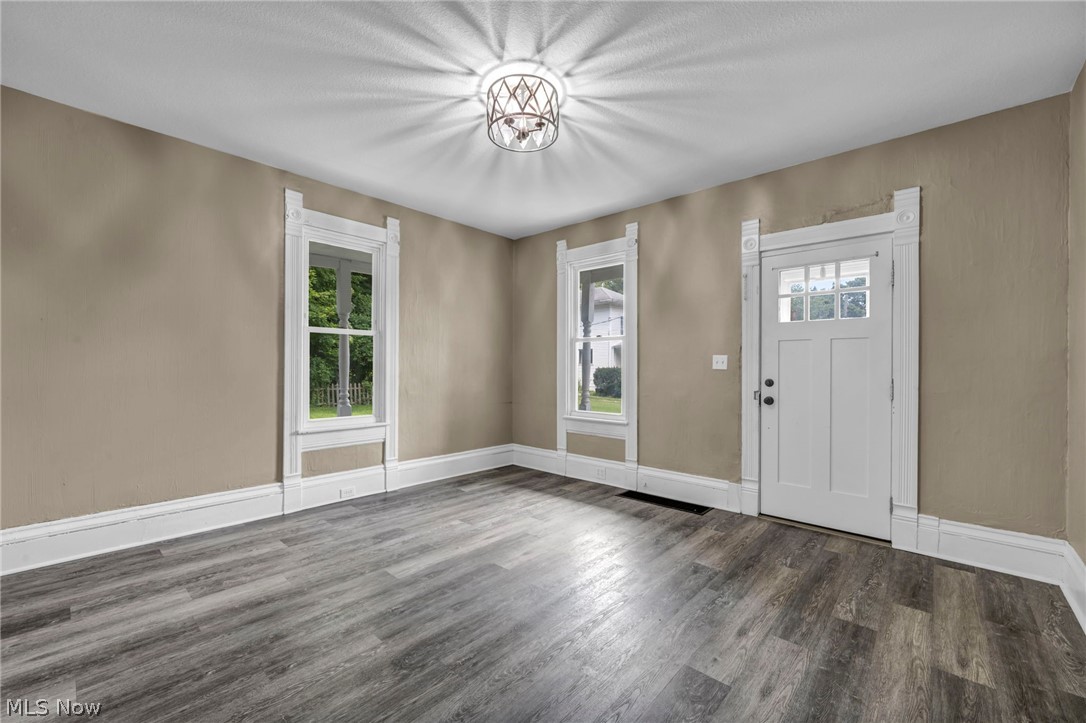 Starr Canfield Tr - Residential