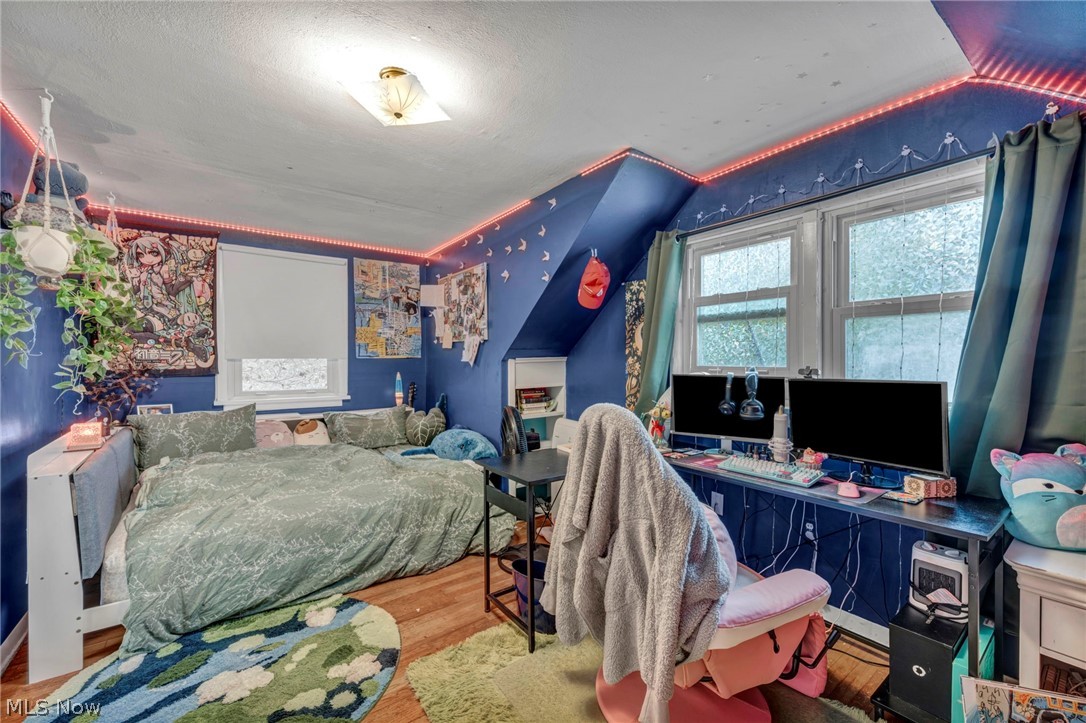 Inwood Beach - Residential