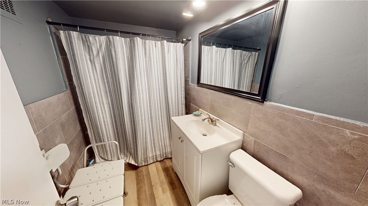 South Park Manor Condo - Residential