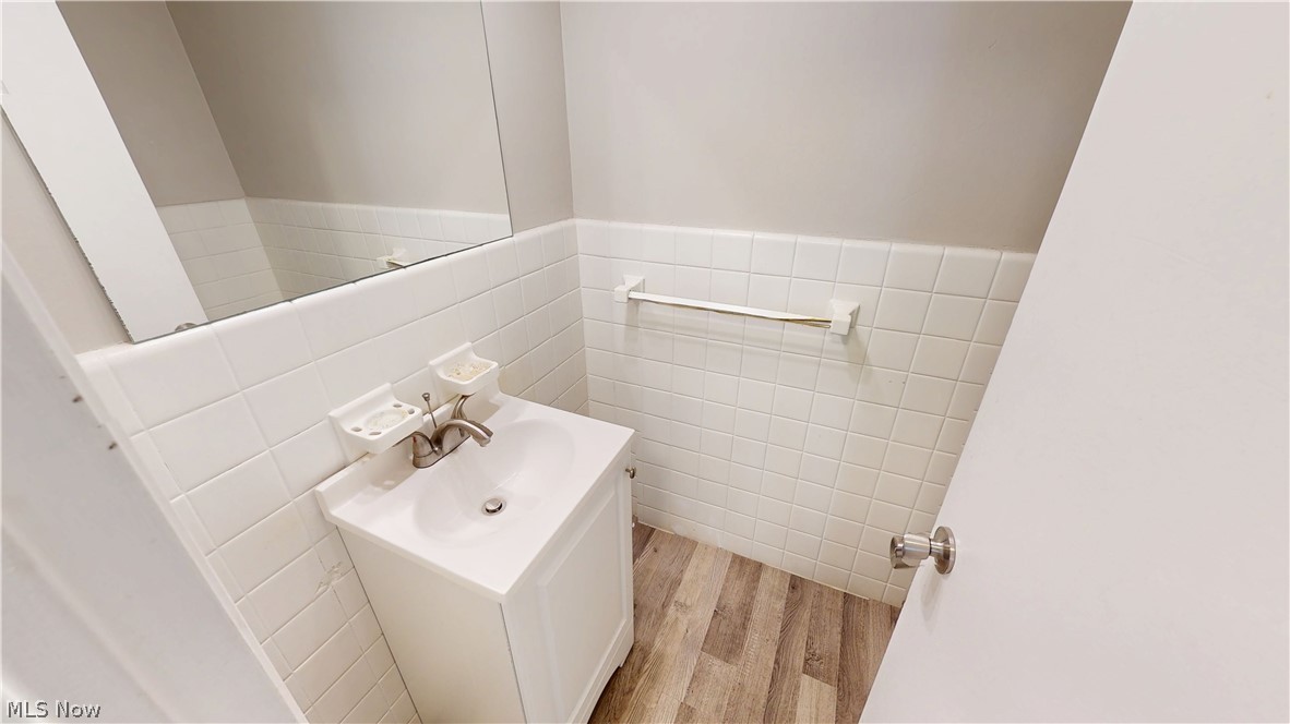 South Park Manor Condo - Residential
