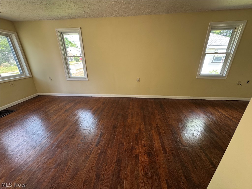 Cook Lucy - Residential