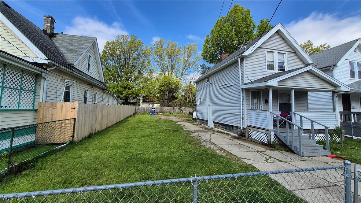 West Blvd - Residential