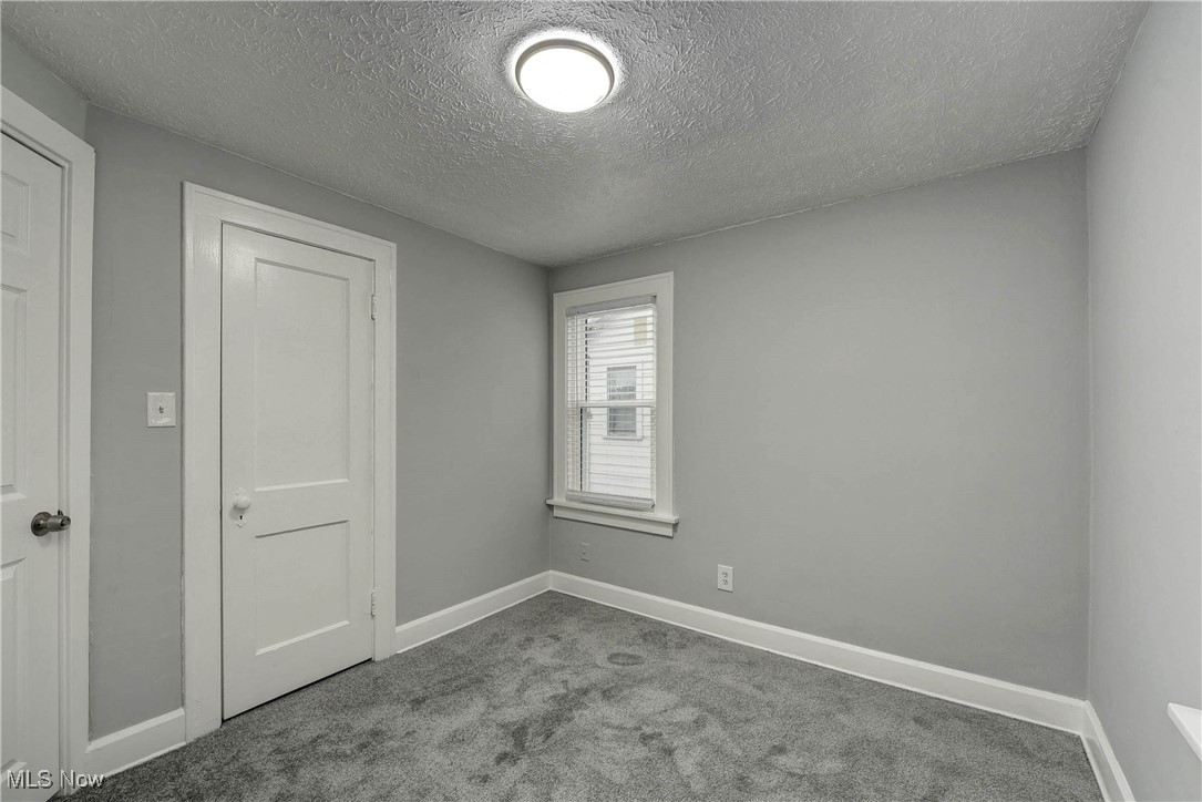 W B Thompson Trusteess 02 Ad - Residential