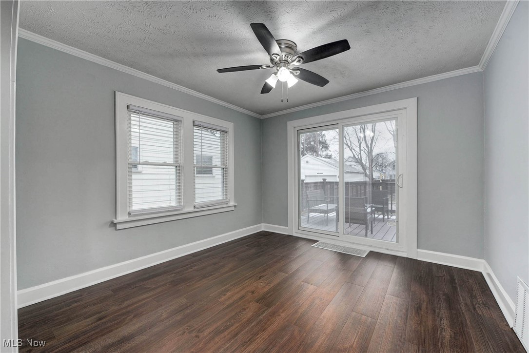W B Thompson Trusteess 02 Ad - Residential