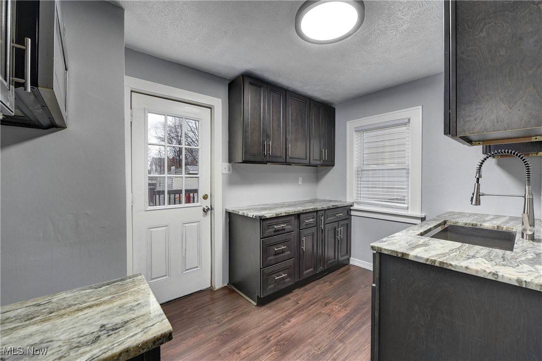 W B Thompson Trusteess 02 Ad - Residential