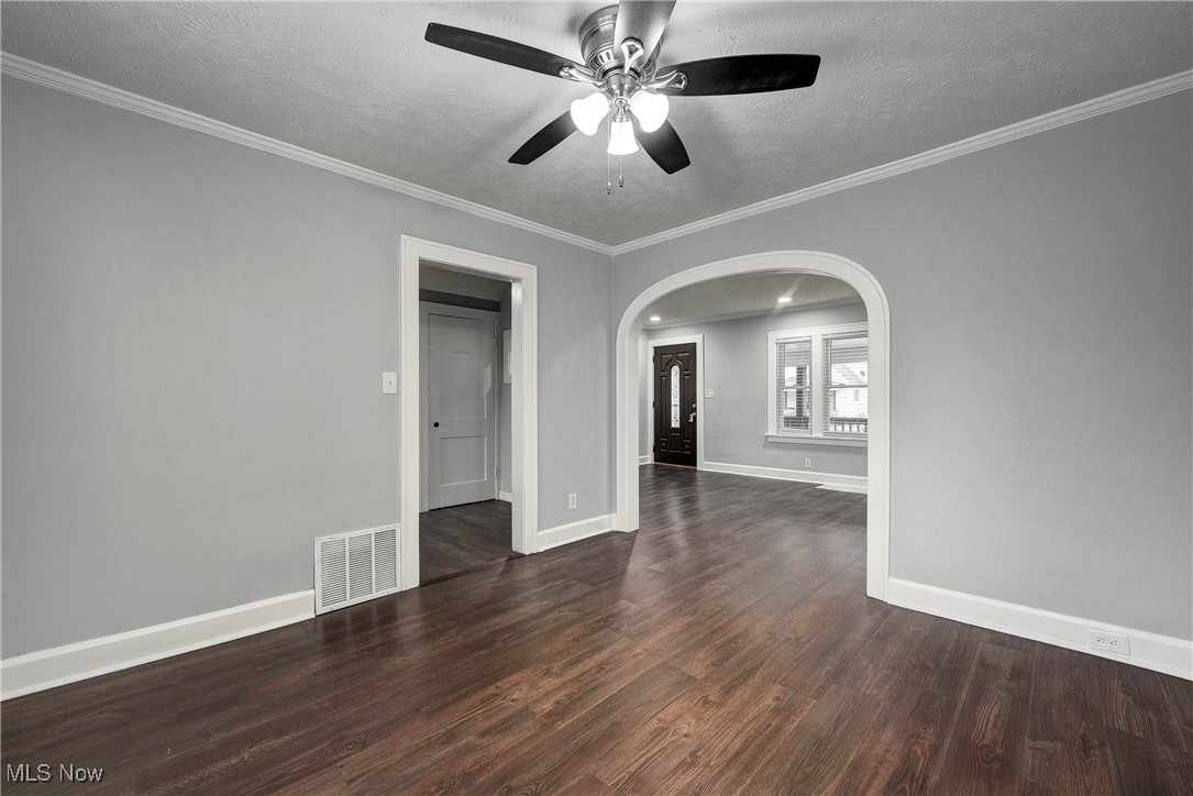 W B Thompson Trusteess 02 Ad - Residential