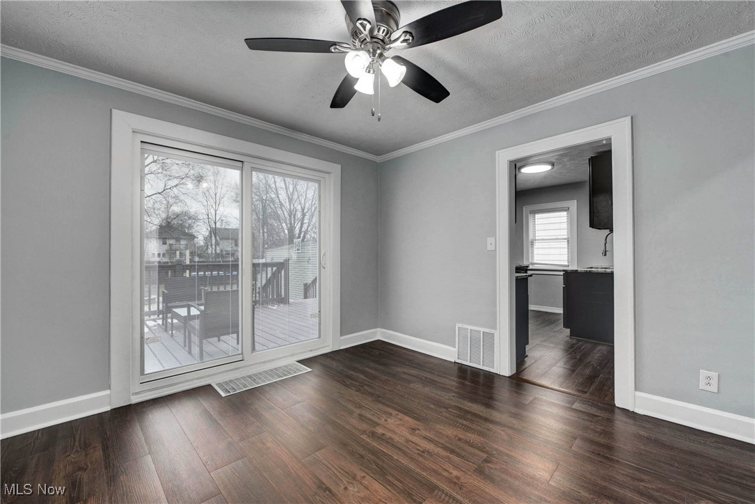 W B Thompson Trusteess 02 Ad - Residential