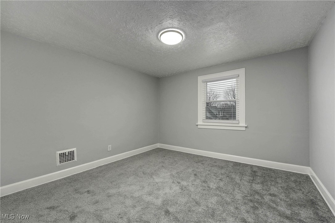 W B Thompson Trusteess 02 Ad - Residential