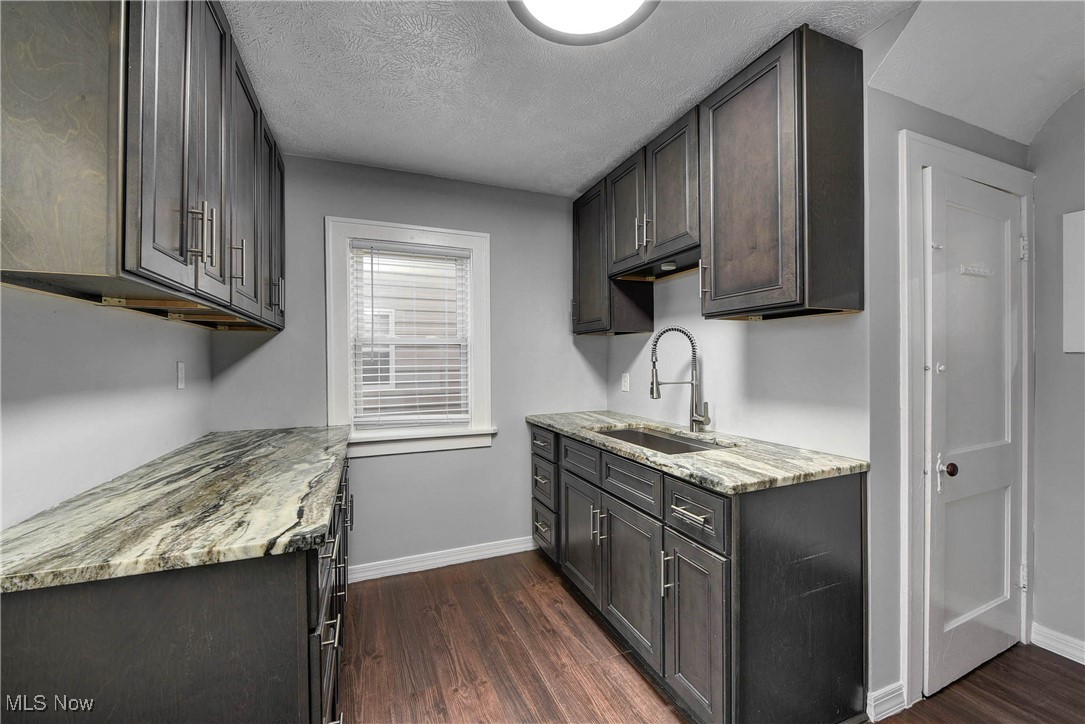 W B Thompson Trusteess 02 Ad - Residential