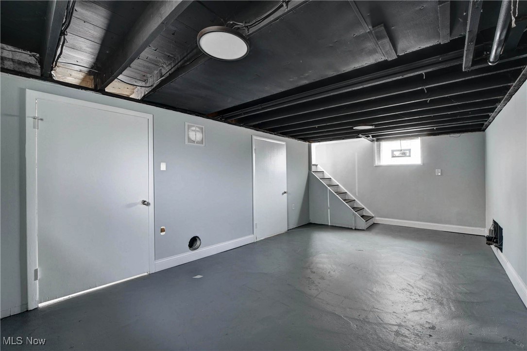 W B Thompson Trusteess 02 Ad - Residential