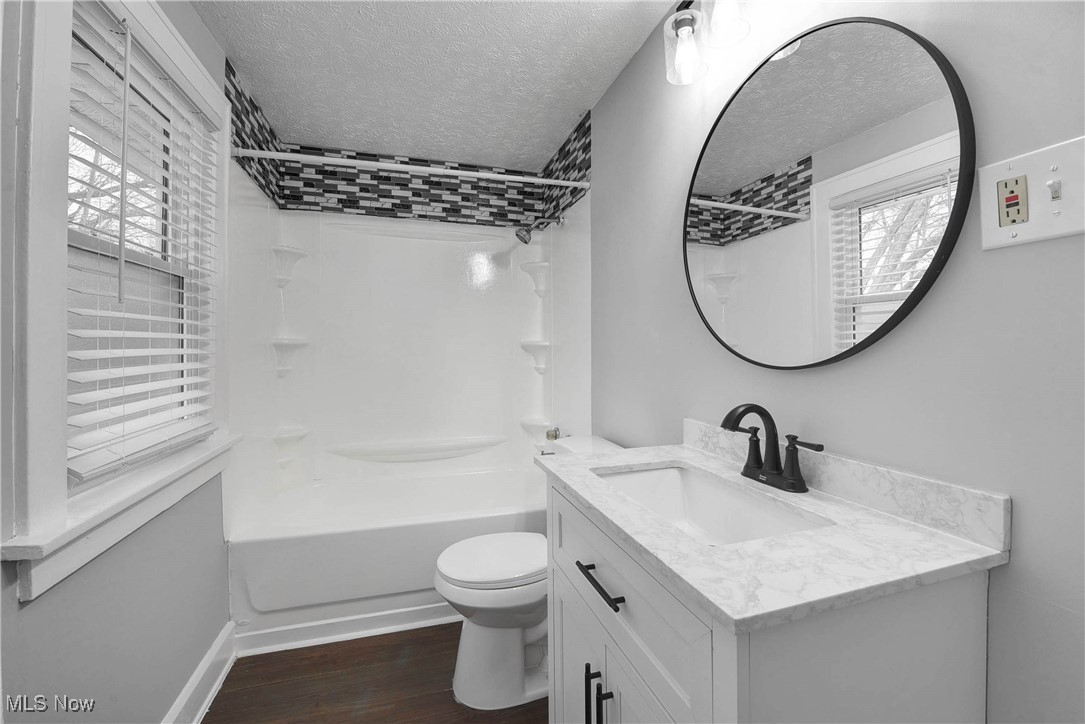 W B Thompson Trusteess 02 Ad - Residential