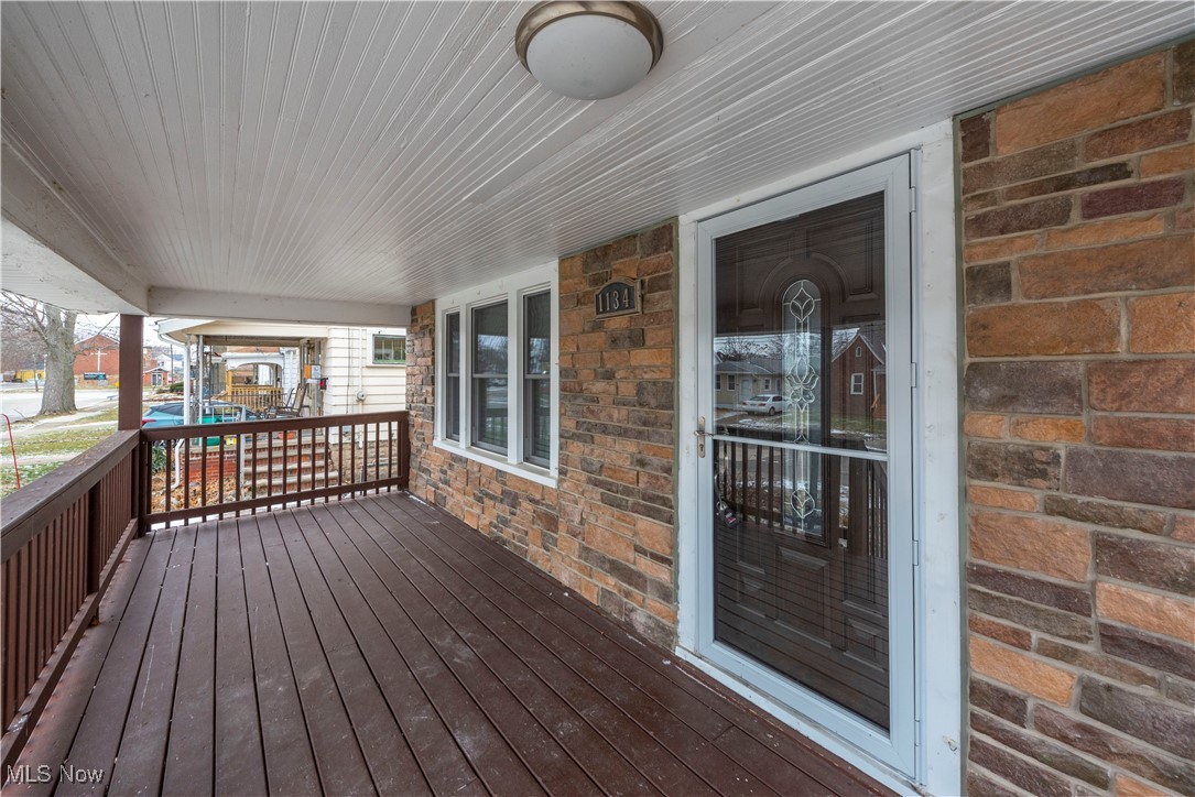 W B Thompson Trusteess 02 Ad - Residential