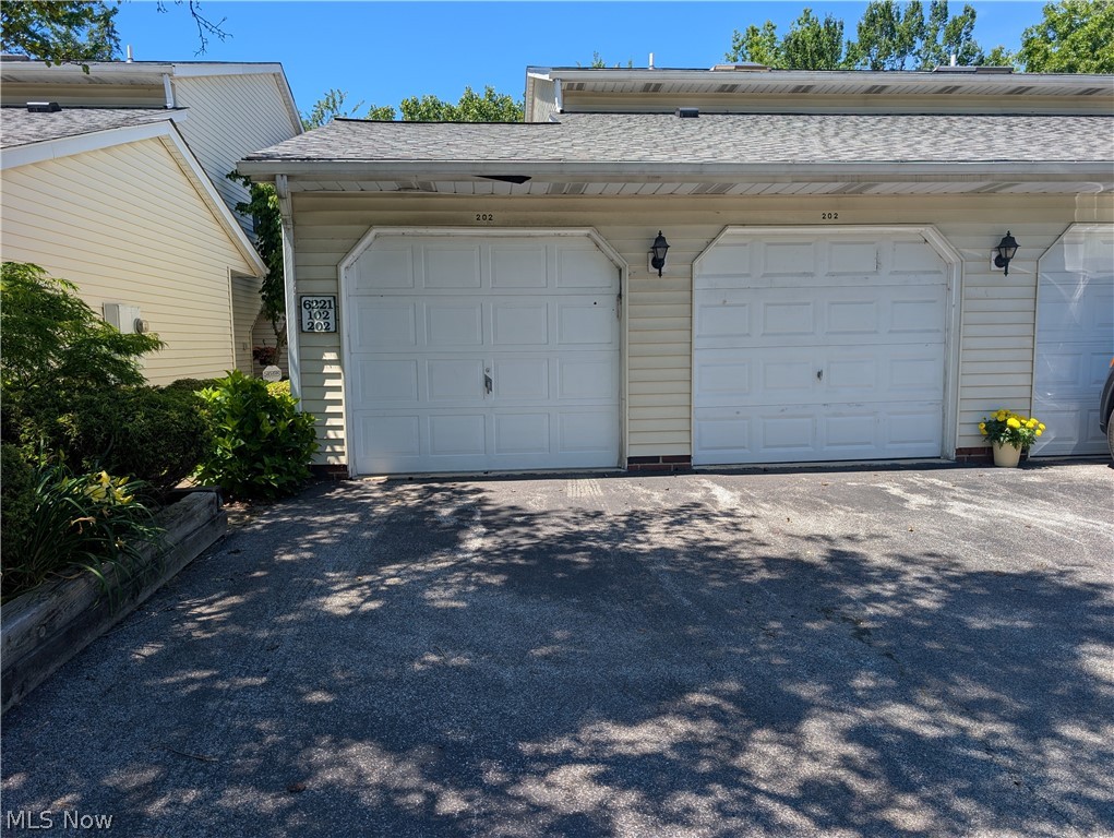 Governors Landing Condo - Residential