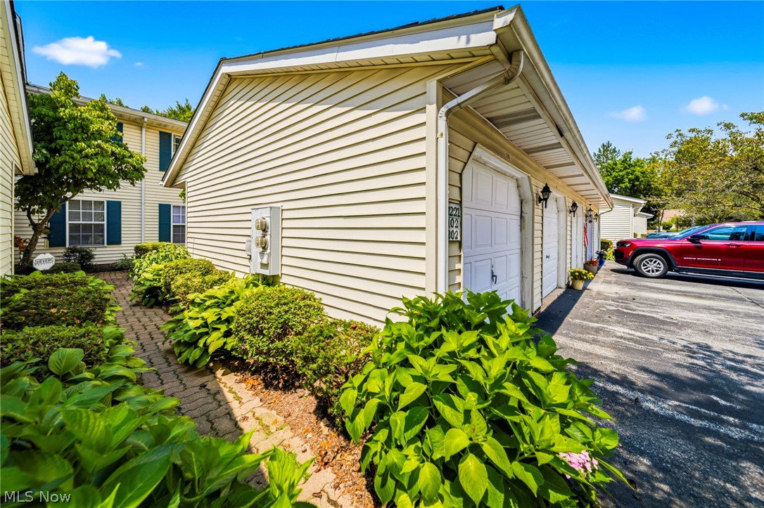 Governors Landing Condo - Residential