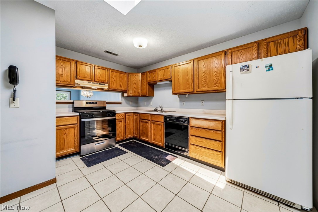 Governors Landing Condo - Residential