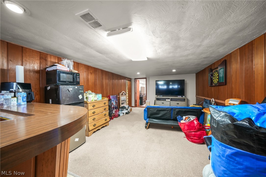 Broadview Land Cos - Residential