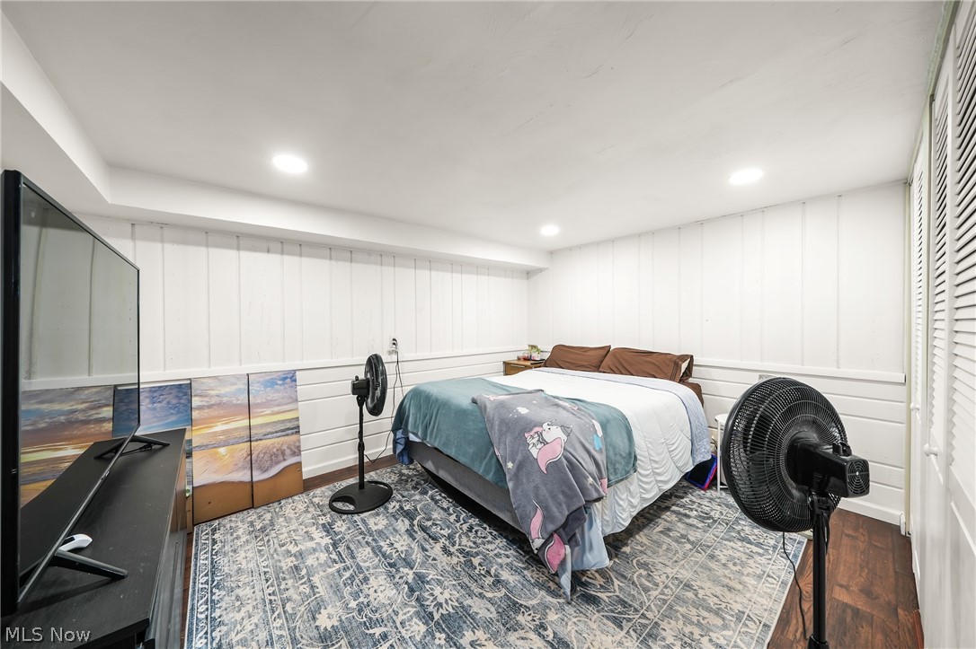 Broadview Land Cos - Residential