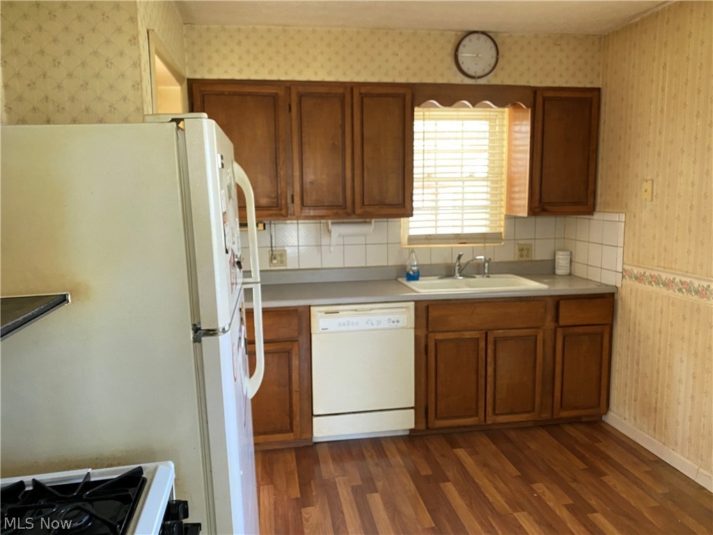 Sealhurst - Residential