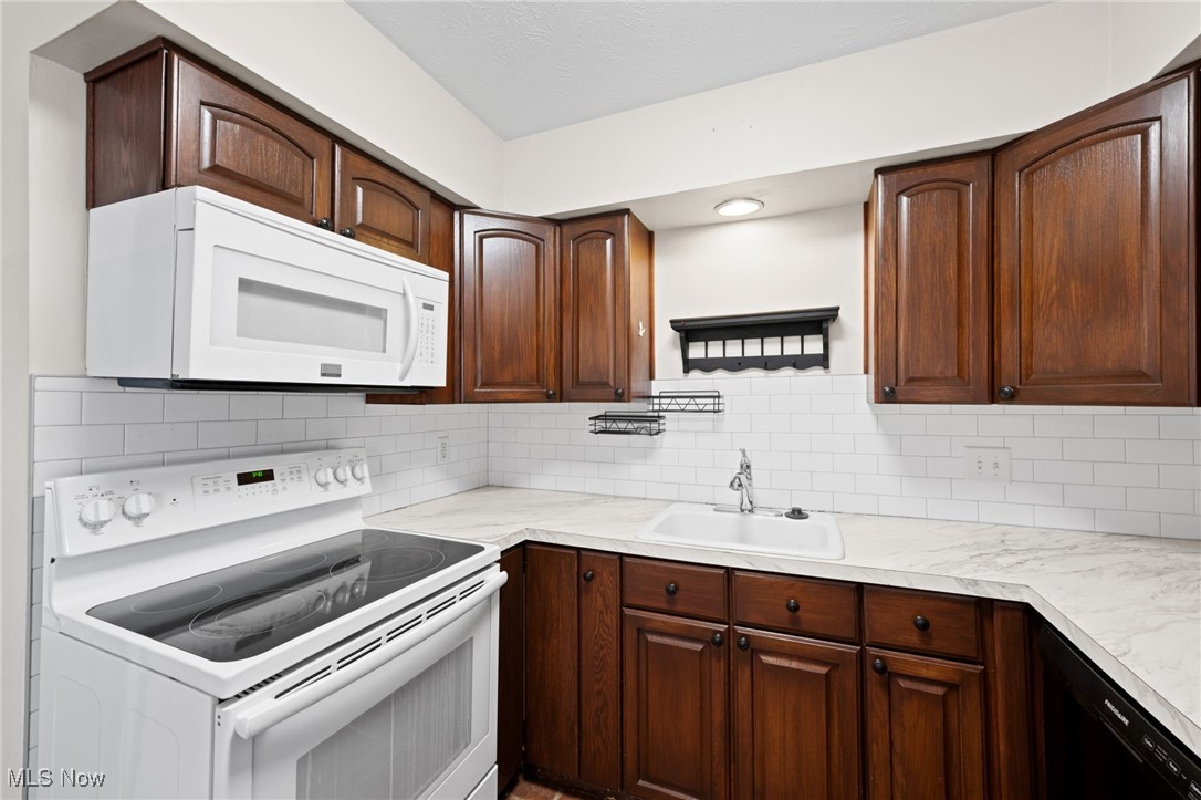Meadowlawn Condo - Residential