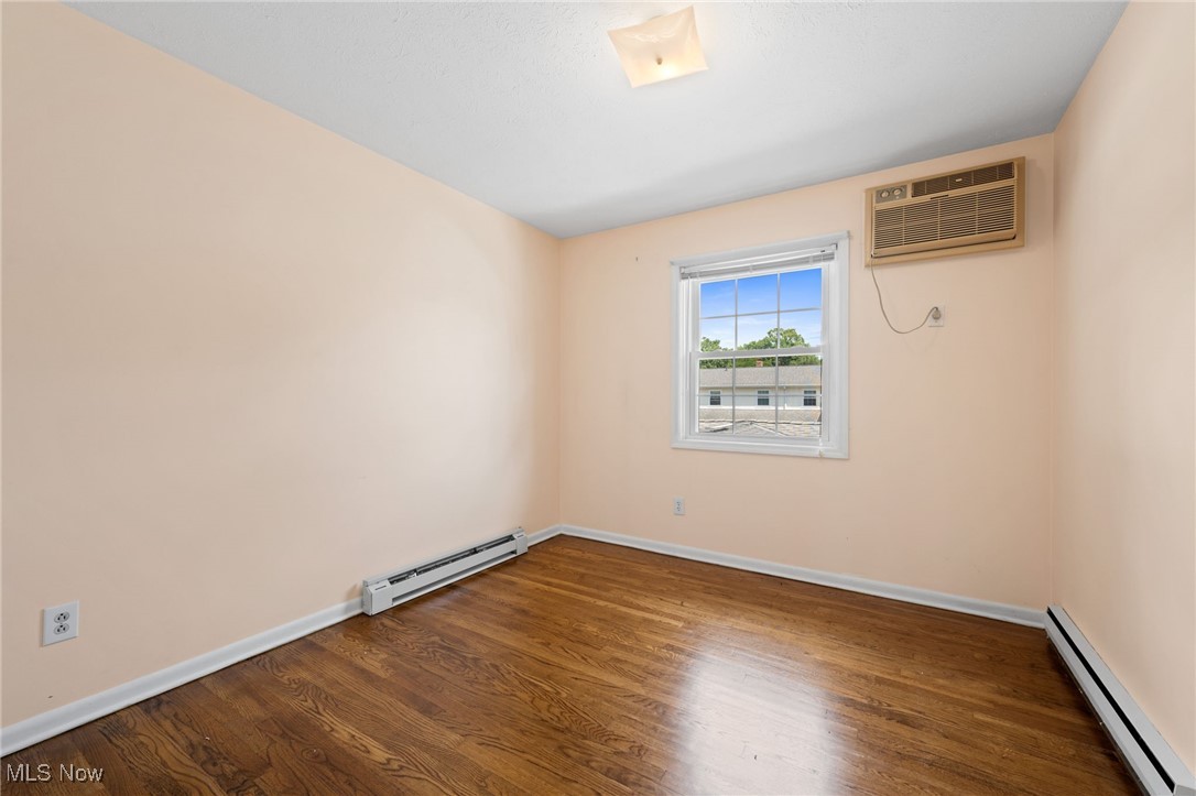 Meadowlawn Condo - Residential