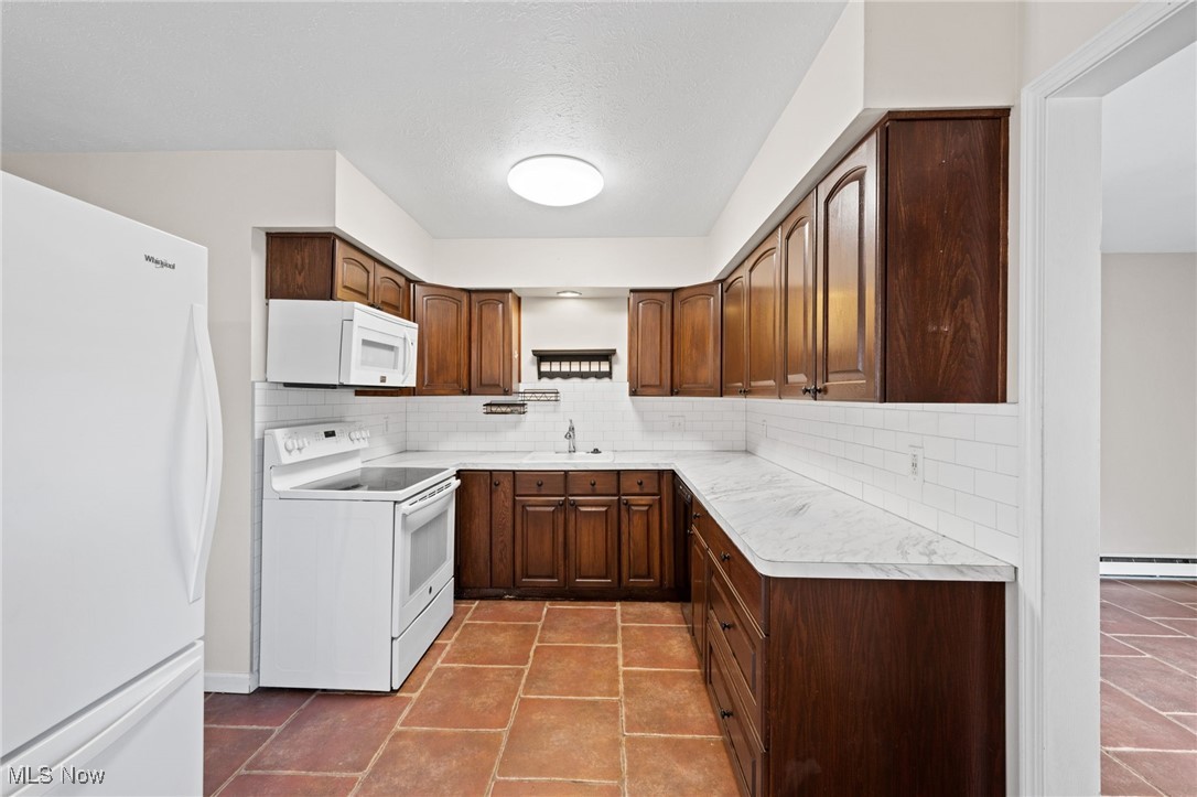 Meadowlawn Condo - Residential