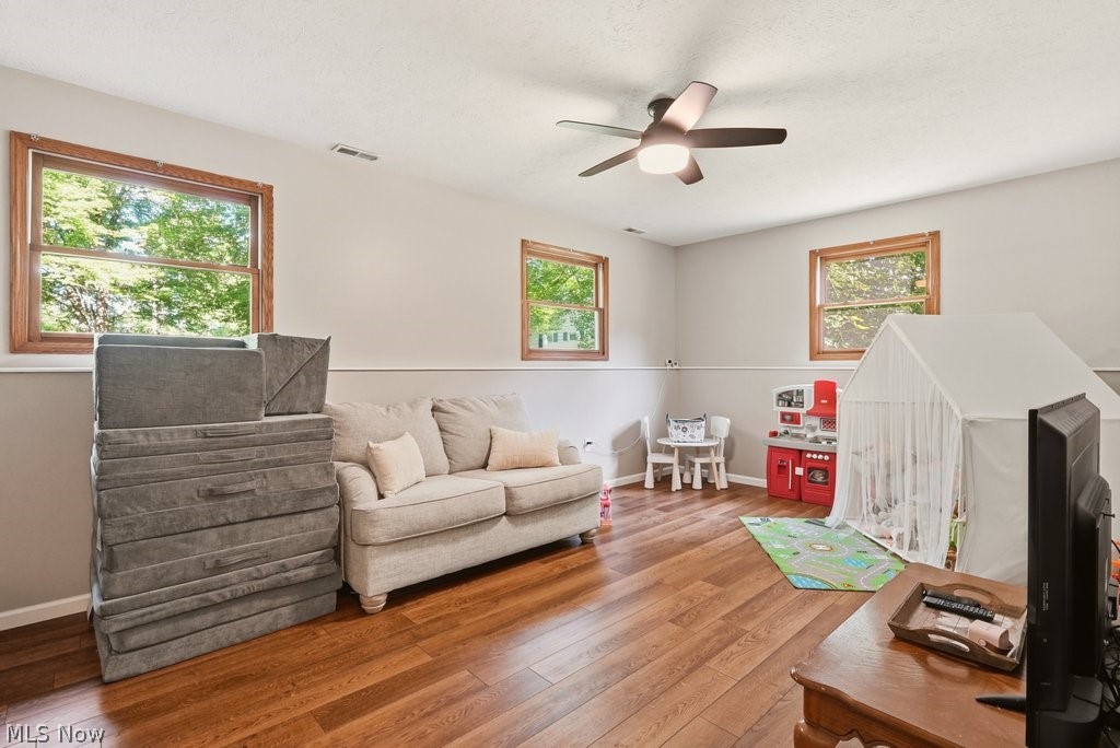 Sharon - Residential