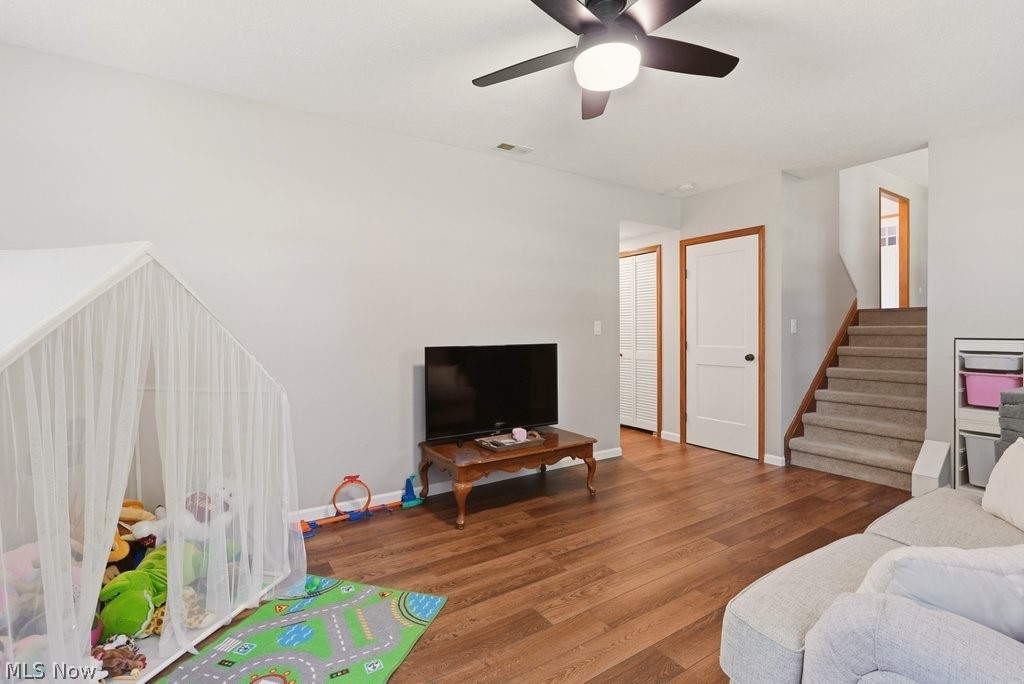 Sharon - Residential